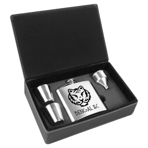 6 oz. Flask Set in Laserable Leatherette Box Thumbnail